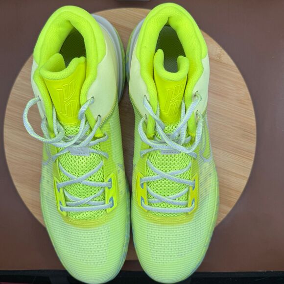 Nike Kyrie Flytrap IV Barely Volt Green Basketball Shoes Size 14 - Picture 11 of 11